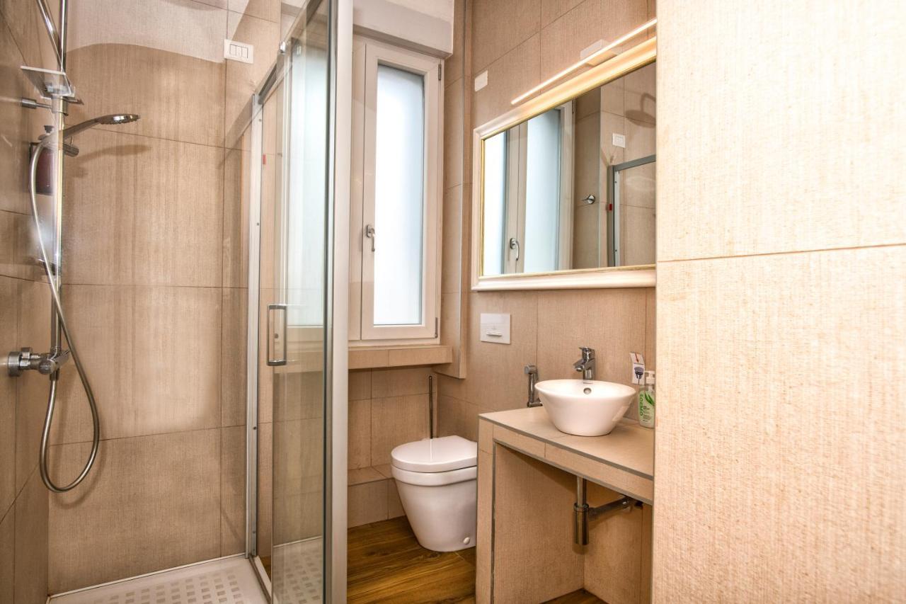 Luxury Flat By Central Station / Unique View Milano Eksteriør billede